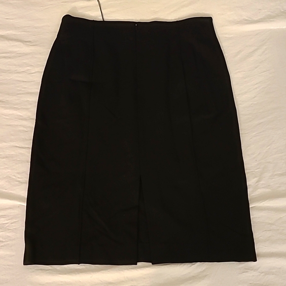 Black Pencil Skirt with slit in back - Picture 3 of 10